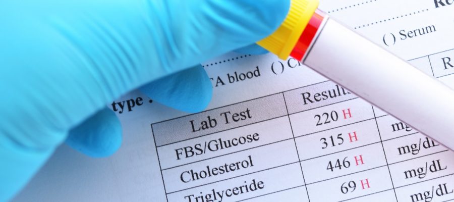 Cuáles son los niveles normales de glucosa y lípidos en sangre