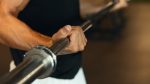 Entrenamiento con barra para principiantes: beneficios y rutina básica